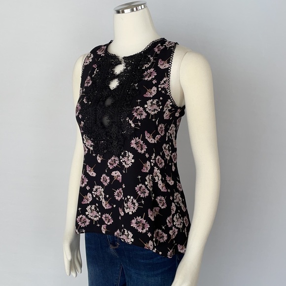 NWOT WHBM Floral Lace Print Top Size XS Petite - Picture 14 of 16